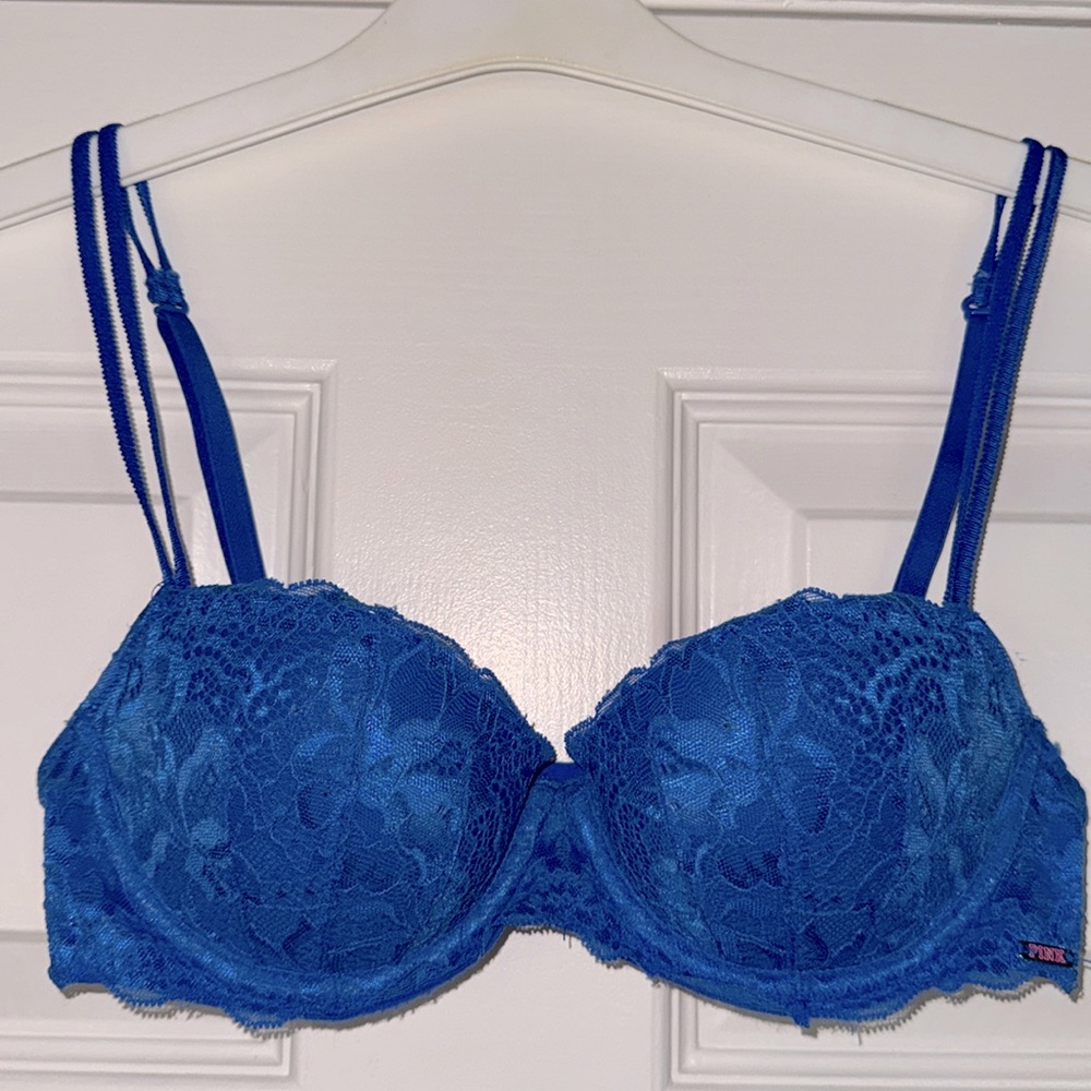 Victoria’s Secret PINK push up bra size 32B blue lace